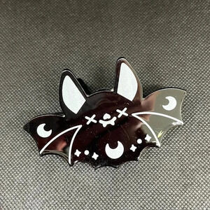 Halloween themed bat  🦇 hair clip